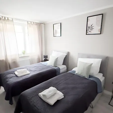 Apartment 2 Zkb-3og Oder 3 Zkb-ug Im Zentrum Zw Rathaus Und Dom