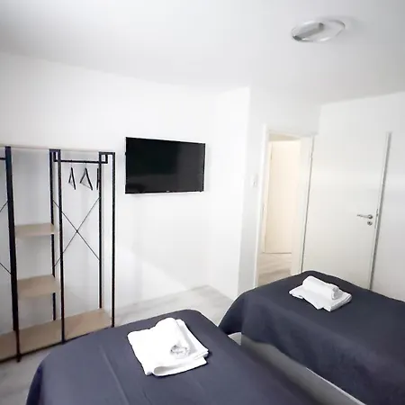 Lejlighed Nahe Rathaus & Dom - 1,5-, 2- Oder 3 Zkb-apartments Im Zentrum Augsburg