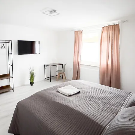 Nahe Rathaus & Dom - 1,5-, 2- Oder 3 Zkb-apartments Im Zentrum * Aψβούργη