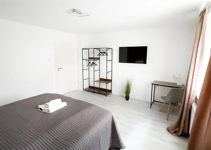 Apartment Nahe Rathaus & Dom - 1,5-, 2- Oder 3 Zkb-apartments Im Zentrum *